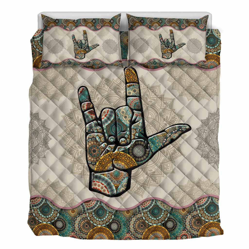 Love - American Sign Language (ASL) Quilt Set