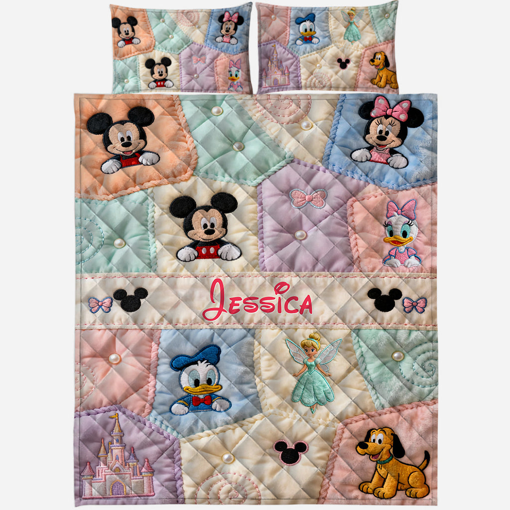 Magical World - Personalized Mouse Quilt Set