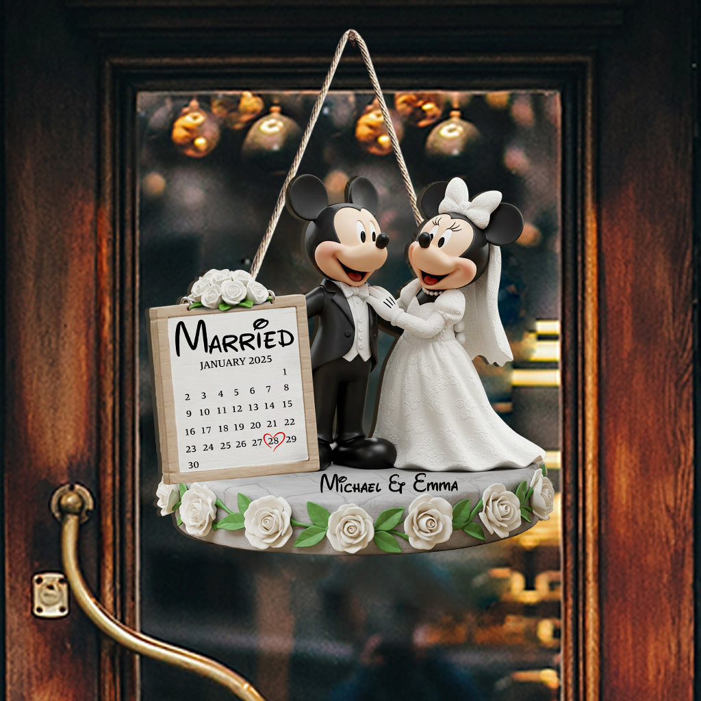 Happy Anniversary Mouse Couple - Personalized Mouse Custom Shaped Wood Sign