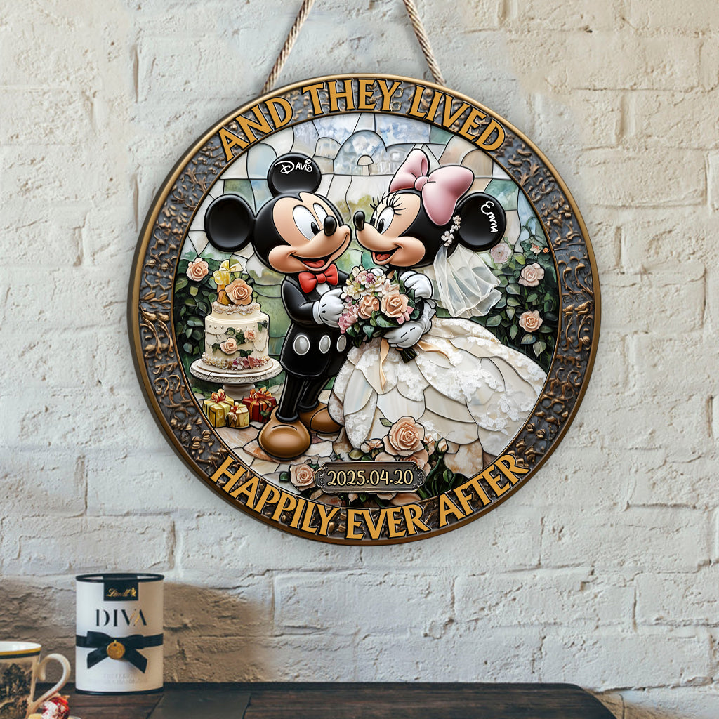 Happily Ever After Mouse Couple - Personalized Mouse Wood Sign