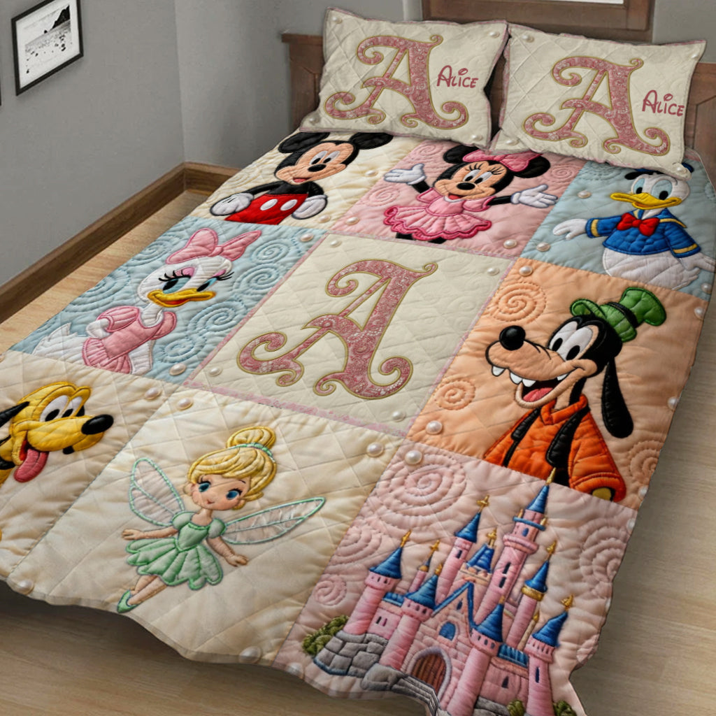 Magical Mouse Ears Initials - Personalized Mouse Quilt Set