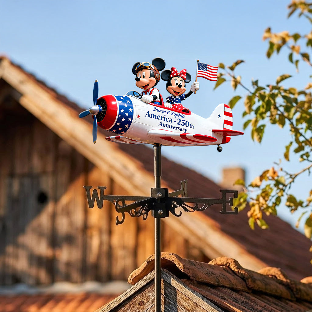 Happy Couple - Personalized Mouse Weather Vane