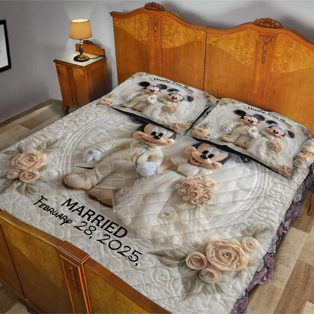 Happily Ever After - Personalized Mouse Quilt Set