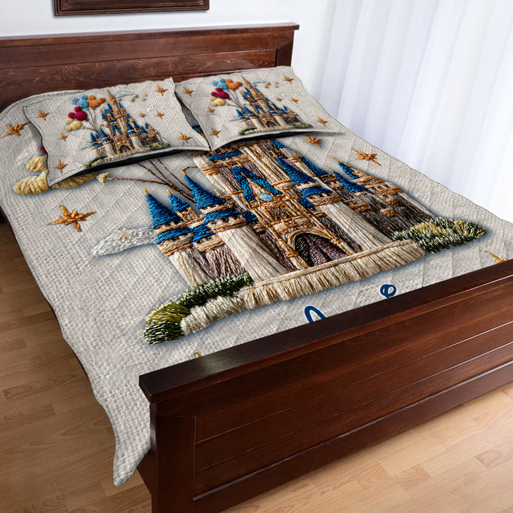 Magical Castle - Personalized Mouse Quilt Set