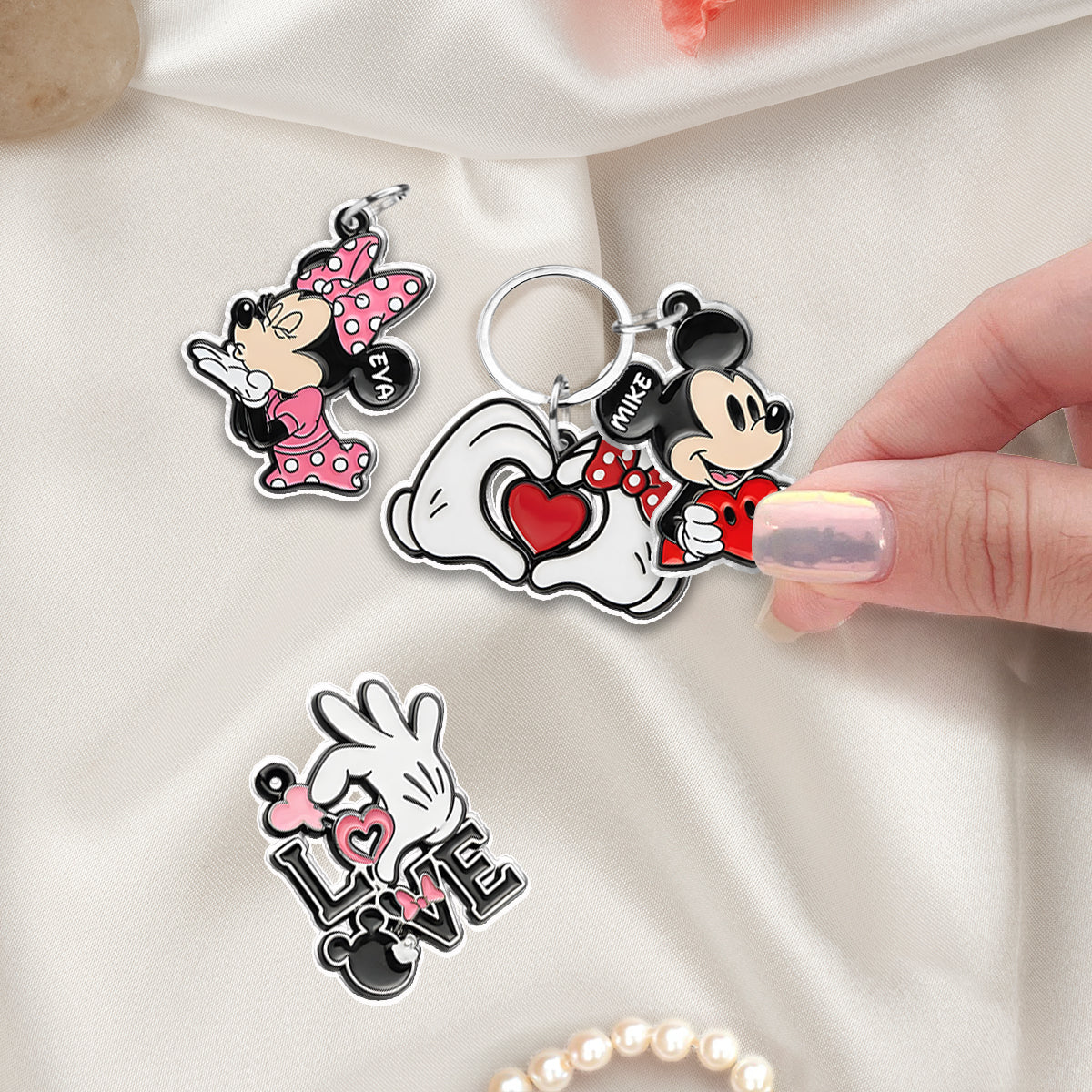 Lovely Couple Mouse Gift - Personalized Mouse Keychain With Charms