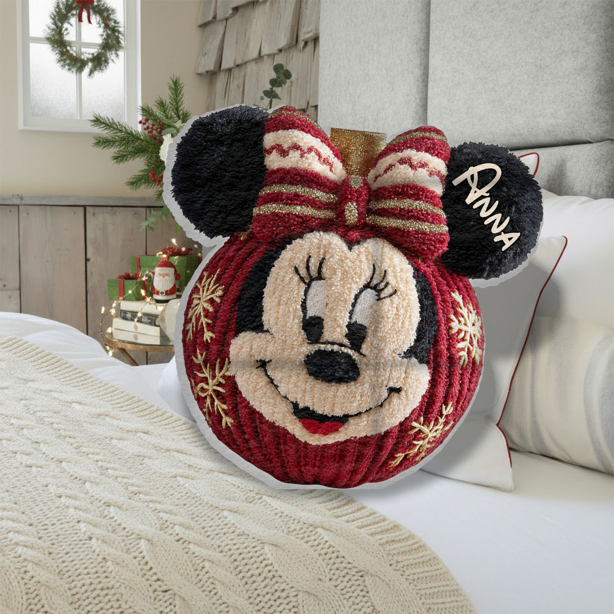 Magical Friends And Christmas Gift - Personalized Mouse Faux Fur Shaped Pillow