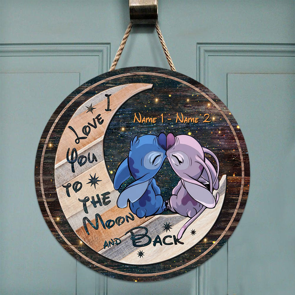 I Love You To The Moon And Back - Personalized Round Wood Sign With 3D Pattern Print