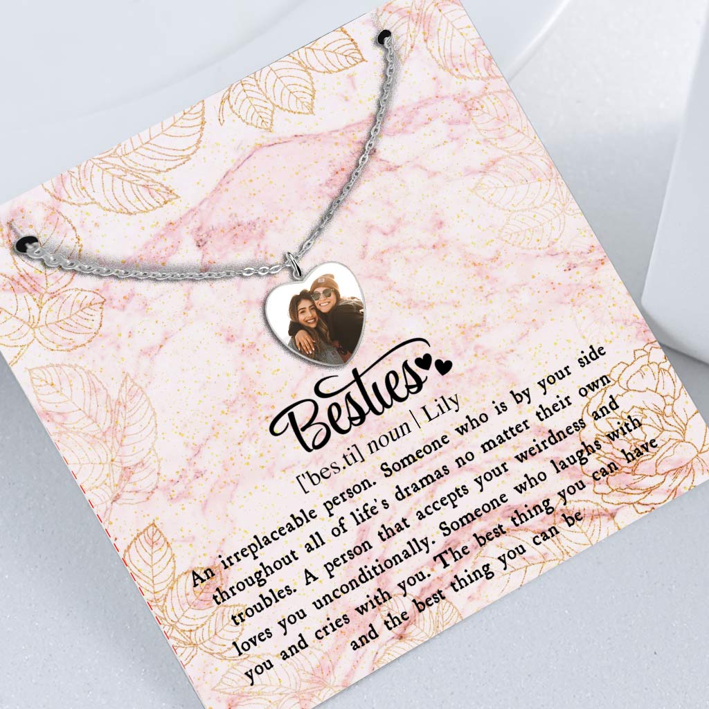 An Irreplaceable Person - Personalized Bestie Heart Pendant Necklace