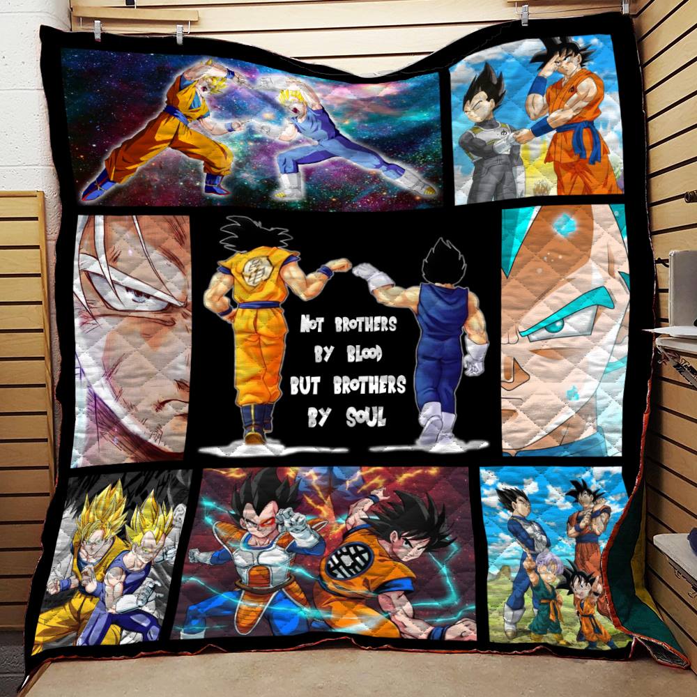 Brothers By Soul Seven Balls Quilt