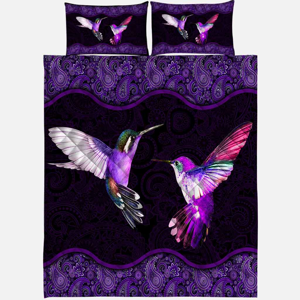 Purple Hummingbirds Quilt Set