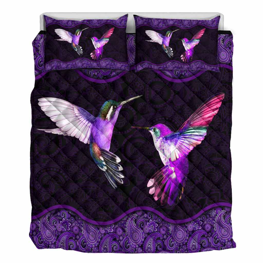 Purple Hummingbirds Quilt Set