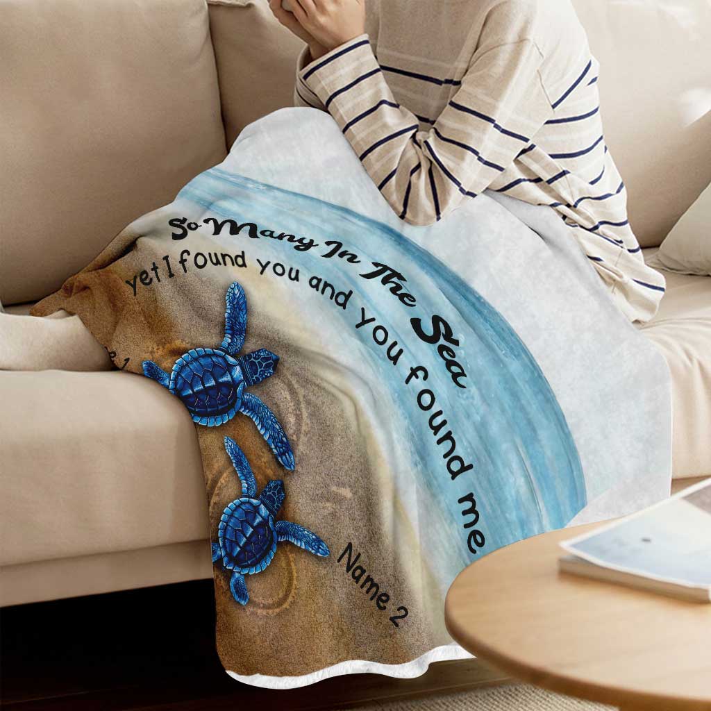 So Many In The Sea - Personalized Couple Turtle Blanket