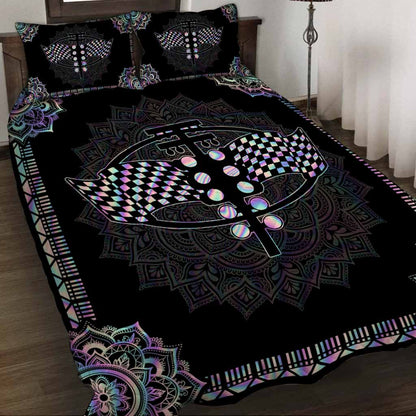 Magic Night Racing Quilt Bed Set