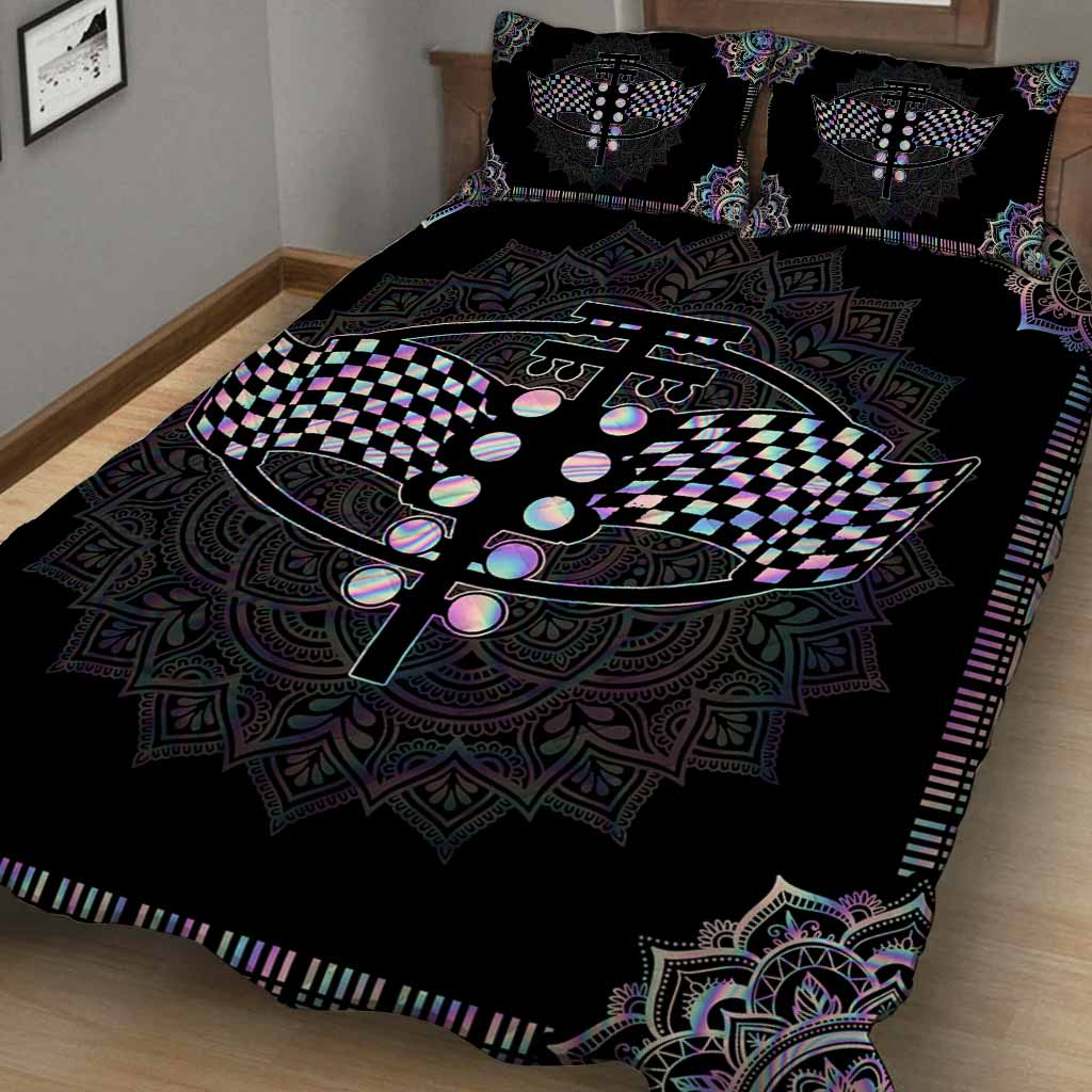 Magic Night Racing Quilt Bed Set