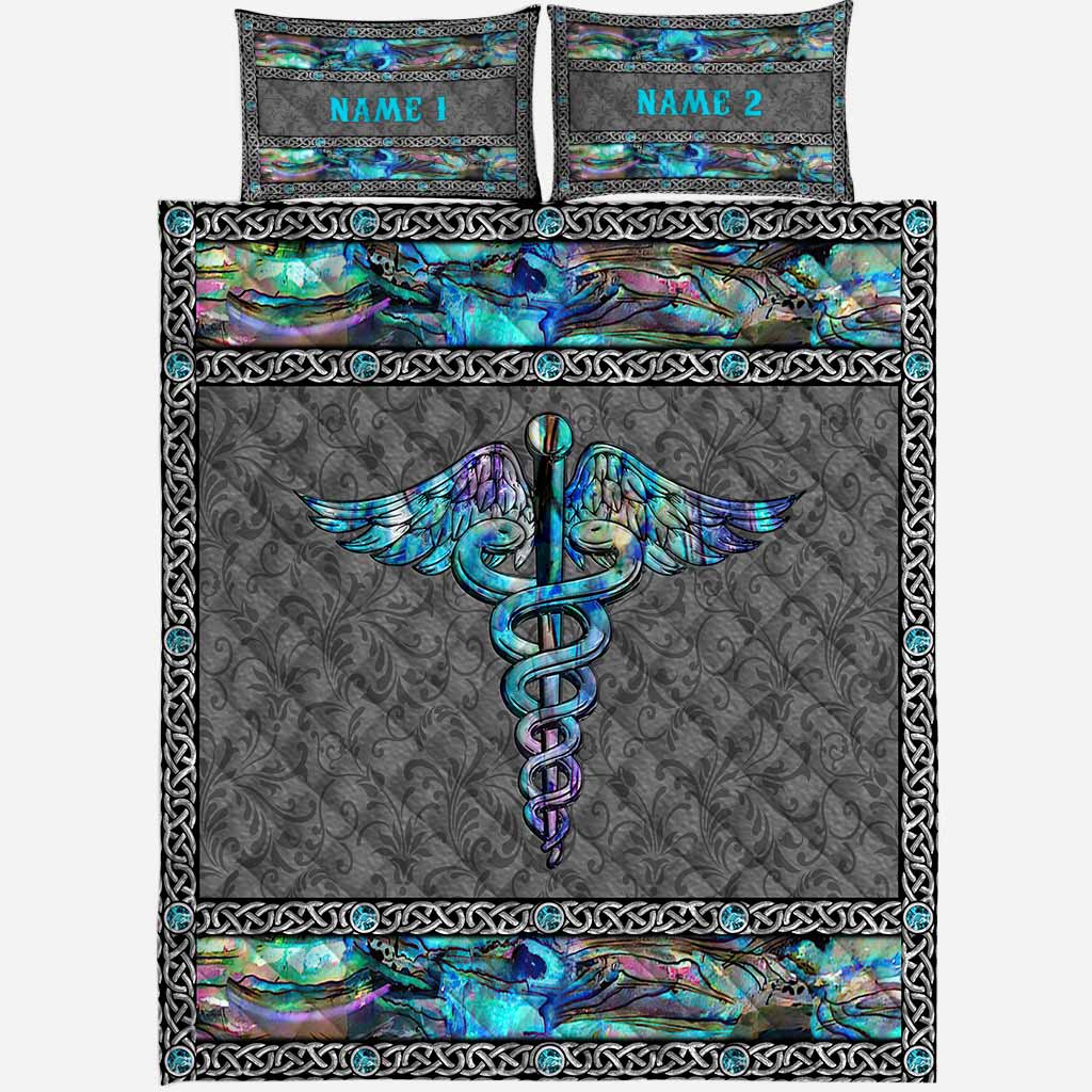 Love My Nurse - Personalized Nurse Quilt Set