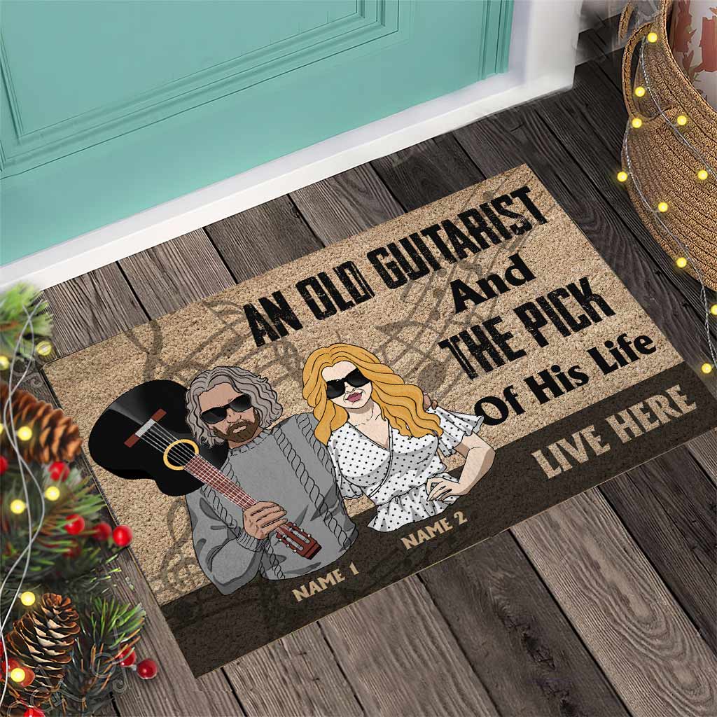 An Old Guitarist And The Pick Of His Life Live Here - Personalized Guitar Doormat
