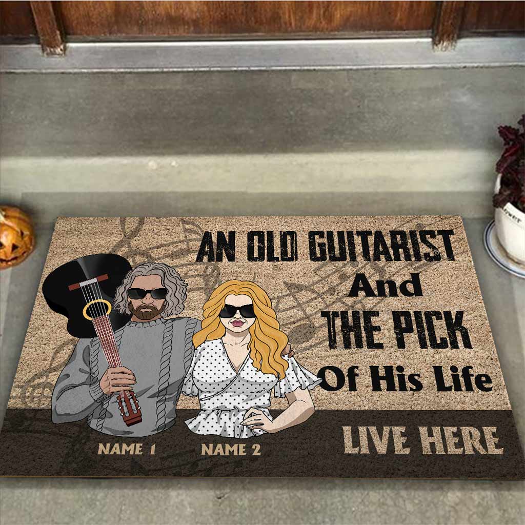 An Old Guitarist And The Pick Of His Life Live Here - Personalized Guitar Doormat
