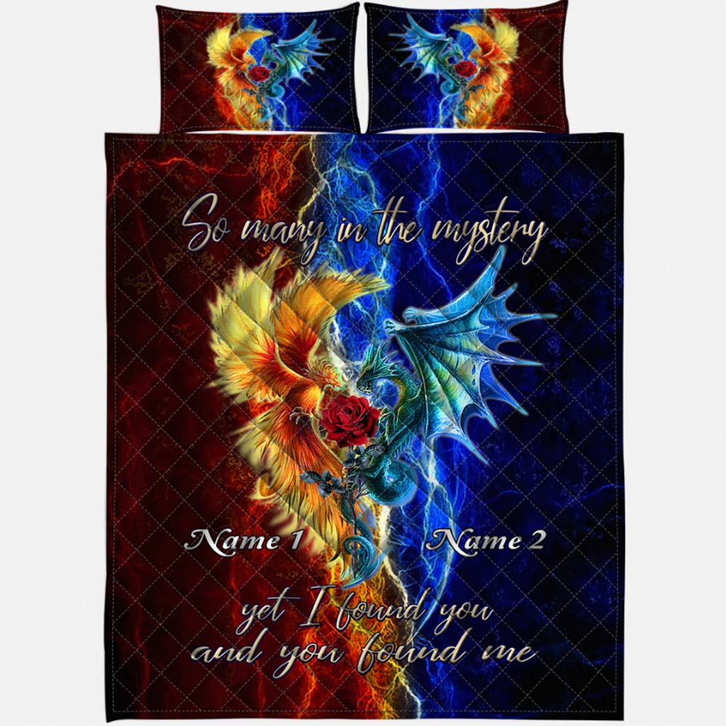 So Many In The Mystery - Dragon Personalized Quilt Set