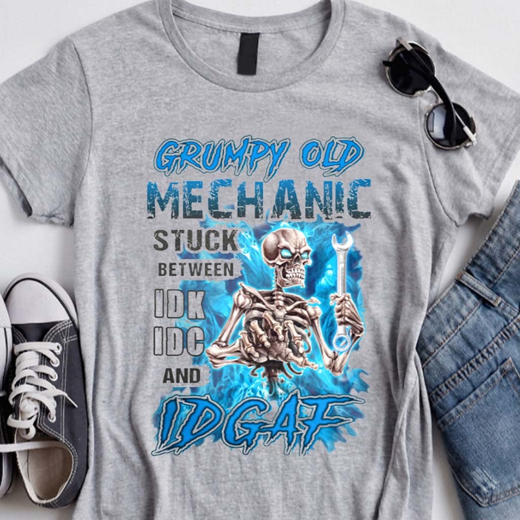 Grumpy Old Mechanic - T-shirt and Hoodie 112021