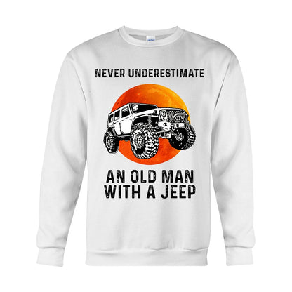 Never Underestimate An Old Man - Car T-shirt and Hoodie 1121